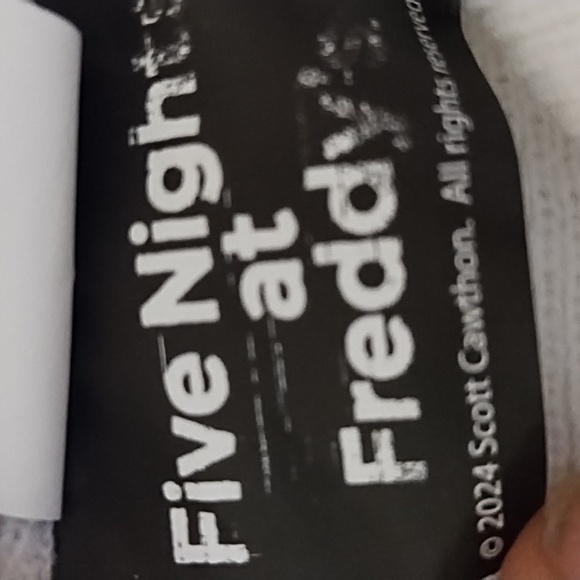 Hot Topic beanie FNAF White and Purple Bear Hat HELPY adults and child Ski - Picture 6 of 6